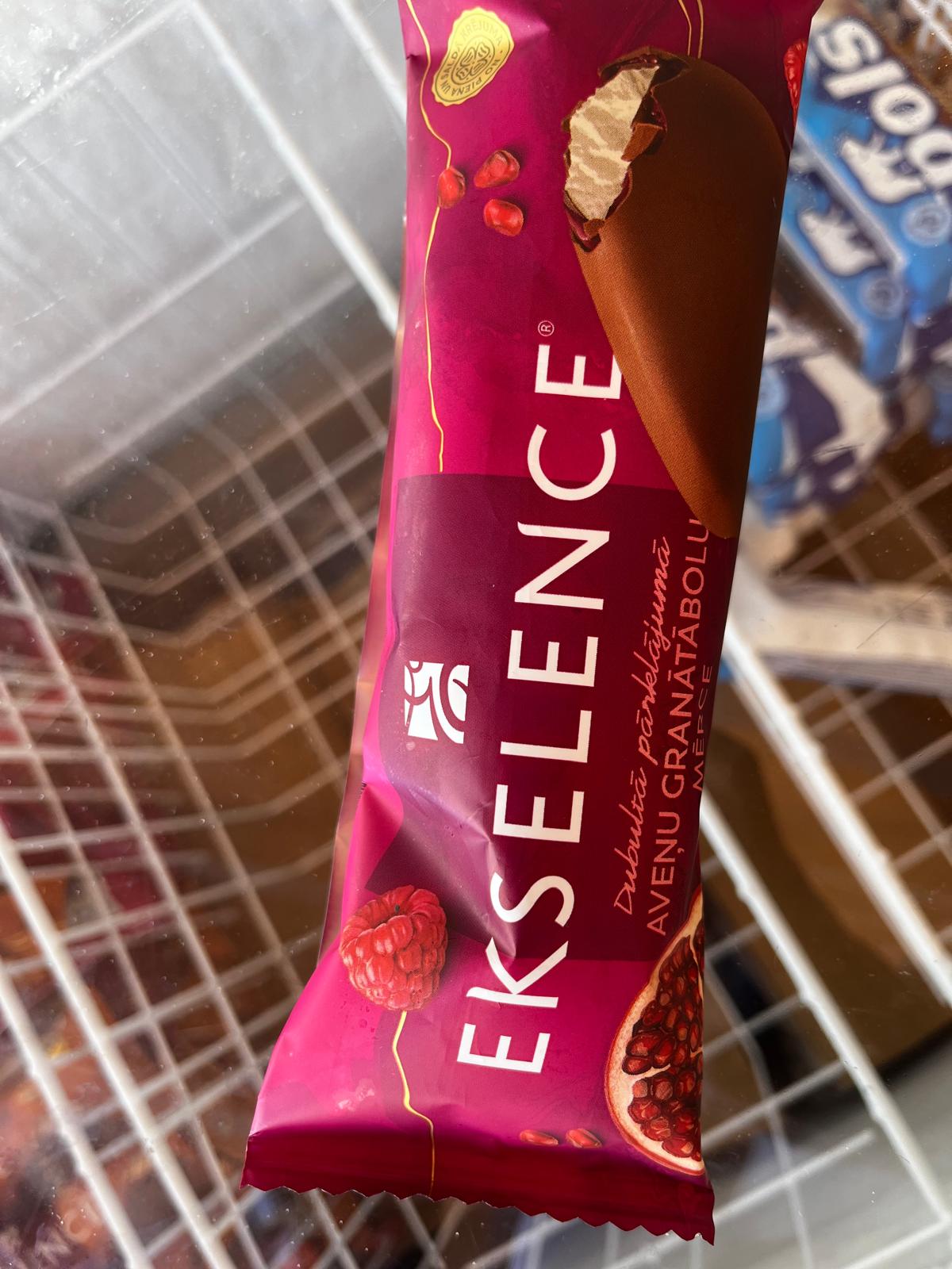 Ekselence aveņu granātābolu